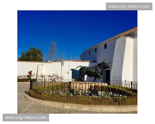 绿茵场上的冰与火：当巴尔干雄鹰遇上伊比利亚斗牛士